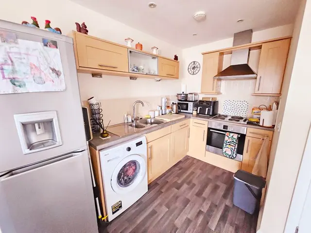 Wood End Road, Erdington, B24, photo 3