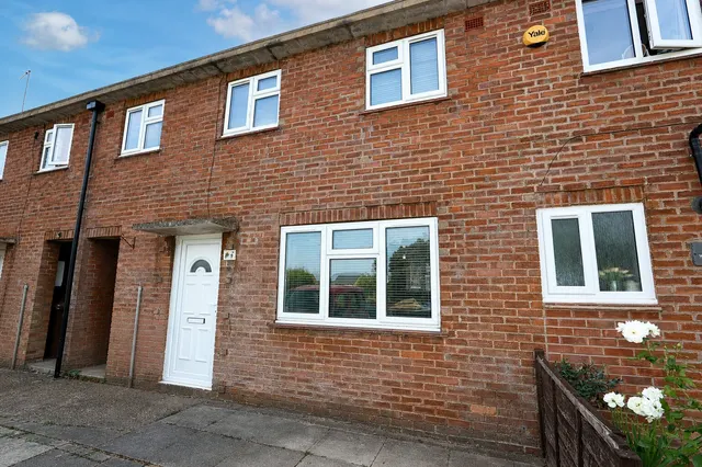 Woodlands Road, Weldon, NN17, photo 1
