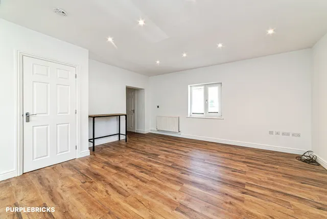 Stratfield Road, Basingstoke, RG21, photo 2