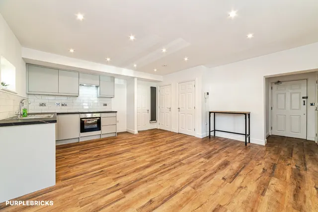 Stratfield Road, Basingstoke, RG21, photo 1