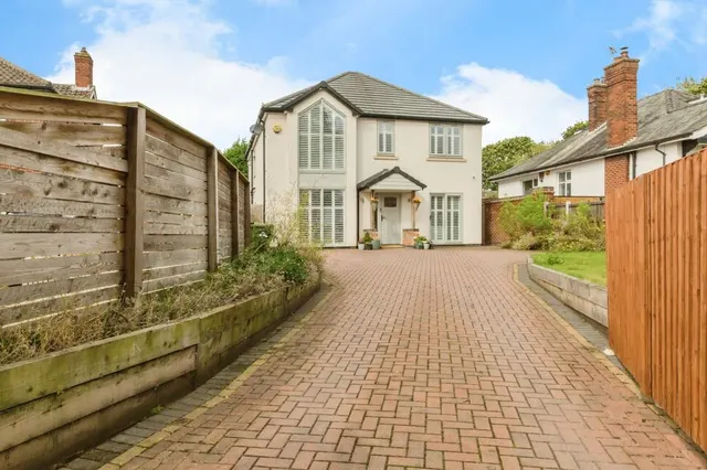 Crewe Road, Sandbach, Cheshire, CW11, photo 1