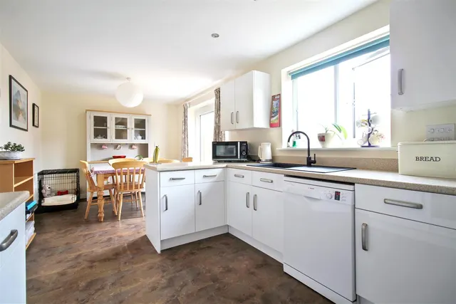 Hobart Lane, Aylsham, NR11, photo 2