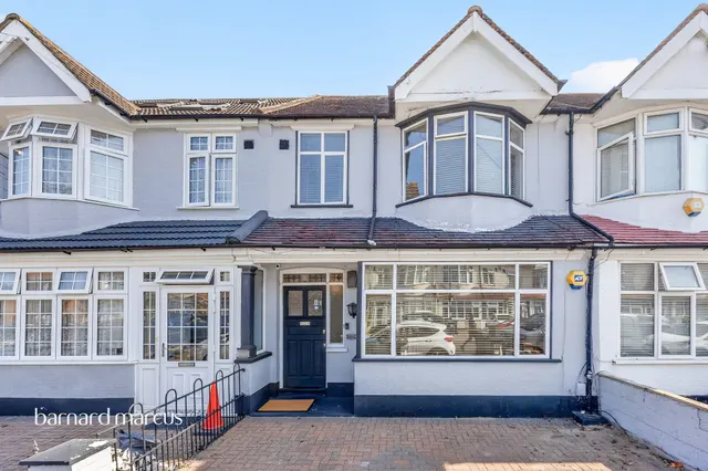 Limpsfield Avenue, Thornton Heath, photo 1