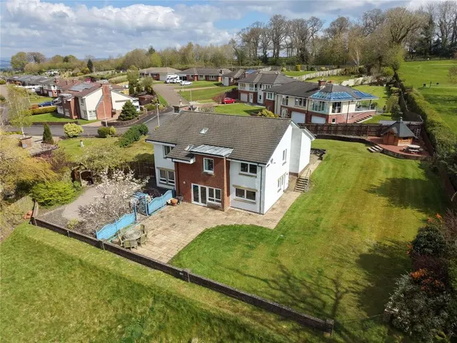 Photo 3 — Mountainhall Avenue, Dumfries, Dumfries and Galloway, DG1