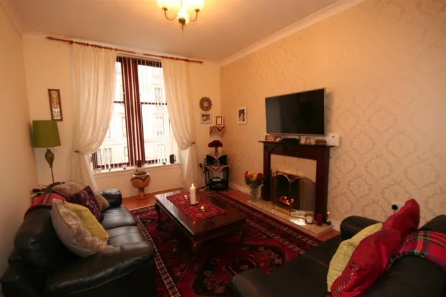 Garturk Street, Govanhill, Glasgow, photo 1