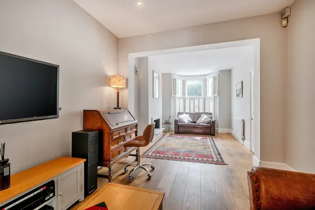 Mendora Road, Fulham, SW6, photo 2