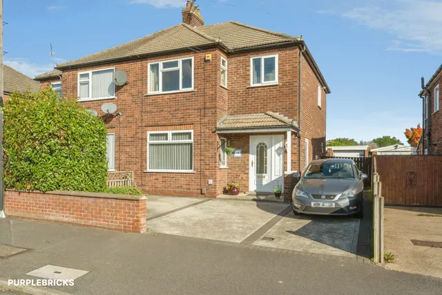 Staindale Road, Scunthorpe, DN16, photo 1