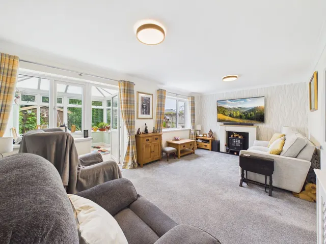 Hutton, Weston-Super-Mare, BS24, photo 3