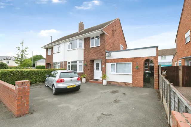 Westfield Street, Hereford, HR4, photo 1
