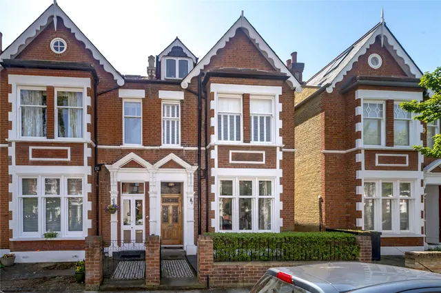 Priory Road, Richmond, TW9, photo 1