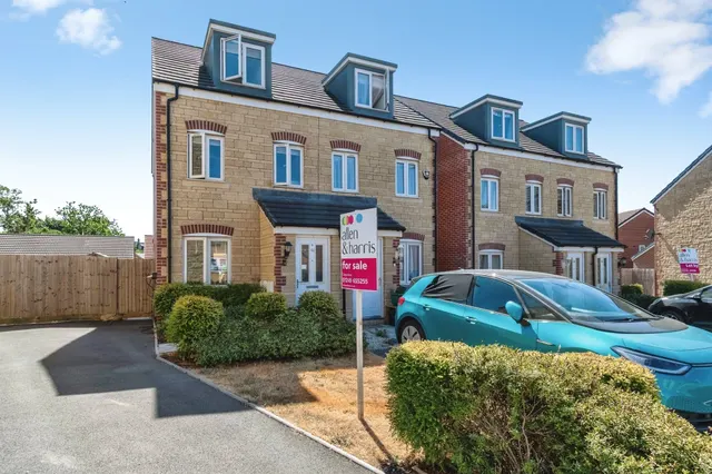 Gainey Gardens, Chippenham, photo 1