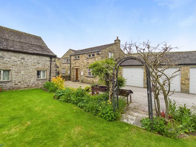 Cam Lodge Lane, Kettlewell, Skipton, BD23, photo 1