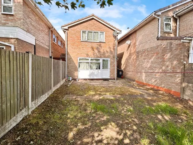 Andrew Gardens, Handsworth, B21, photo 2