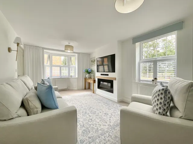 Cheshire Crescent, Alsager, ST7, photo 3
