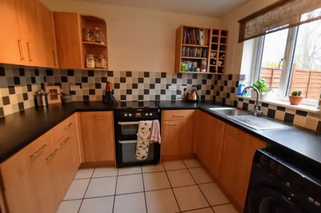 Photo 3 — Gordale, Heelands, Milton Keynes, Buckinghamshire, MK13 7NQ