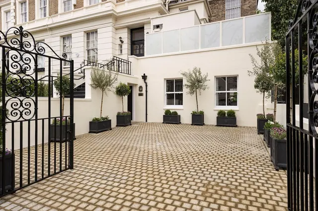 Hamilton Terrace, London, NW8, photo 2