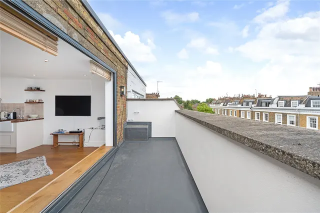 Photo 3 — Gloucester Avenue, Primrose Hill, London, NW1