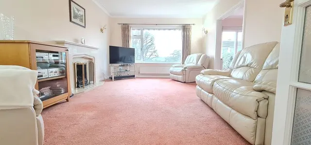 Photo 2 — Springwater Road, Leigh-On-Sea, Essex, SS9 5BJ