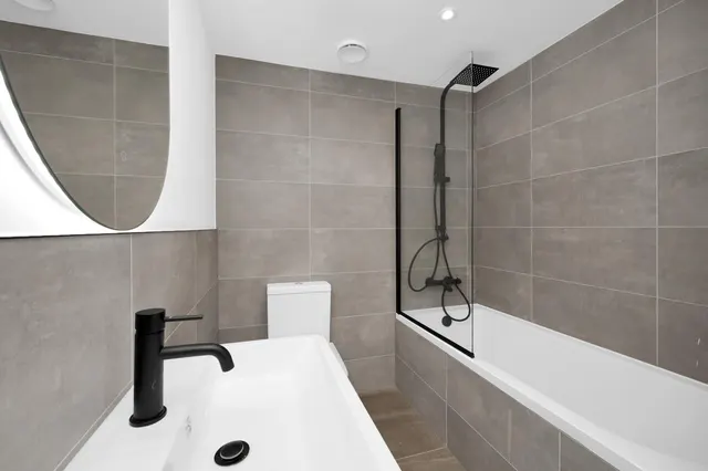 Photo 3 — Gordon Road, London, W5 2AR