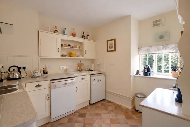 Castle Hill, Dunster, TA24, photo 2