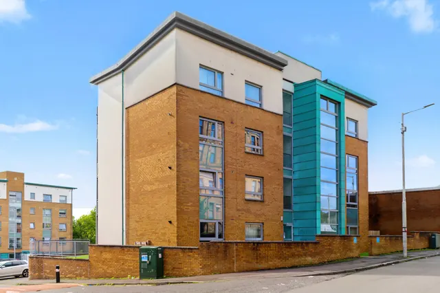 Murano Street, Firhill, G20, photo 1