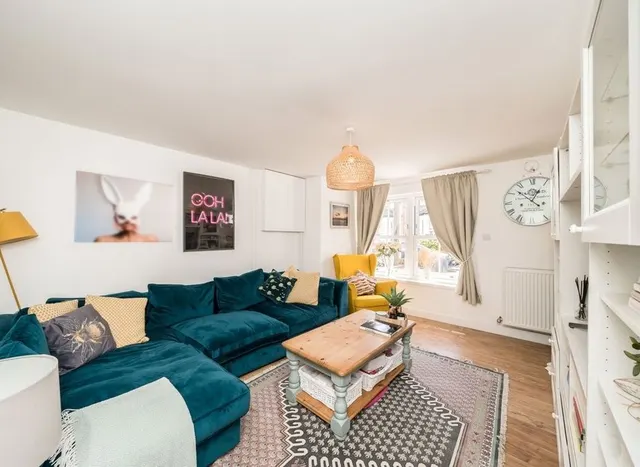 Photo 2 — Cleaveland Road, Surbiton, KT6