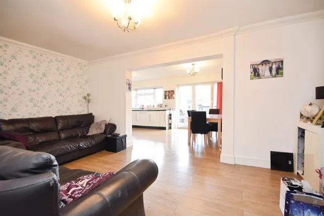 Karen Close, Brentwood, CM15, photo 3