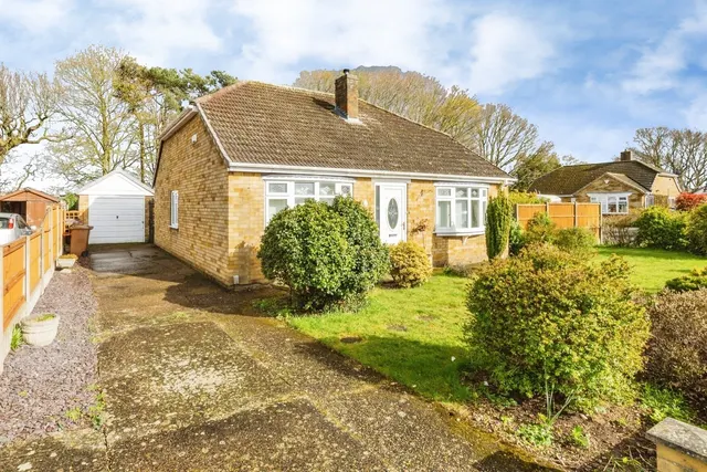 Cresta Close, North Hykeham, Lincoln, photo 1