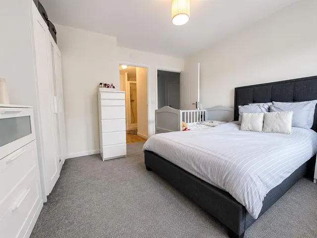Holyhead Mews, Cippenham, photo 3