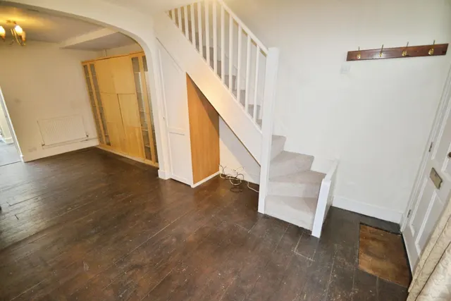 Photo 2 — Bentinck Terrace, Cambridge, CB2