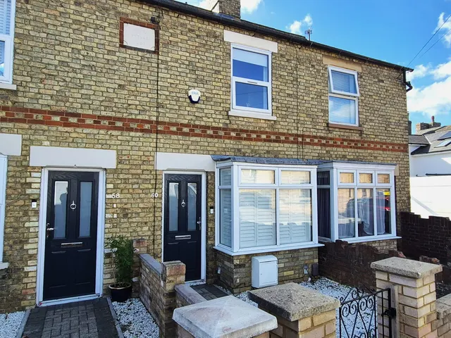 Saffron Road, Biggleswade, SG18, photo 1