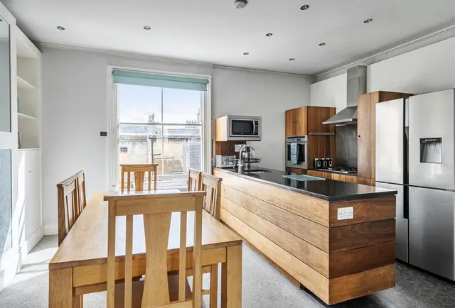 George Street, Bath, BA1, photo 1