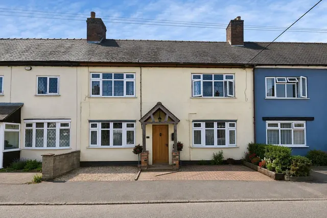 Tamworth Road, Wood End, Atherstone, Warwickshire, CV9, photo 1
