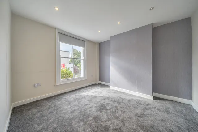 Lizban Street, Blackheath, SE3, photo 2