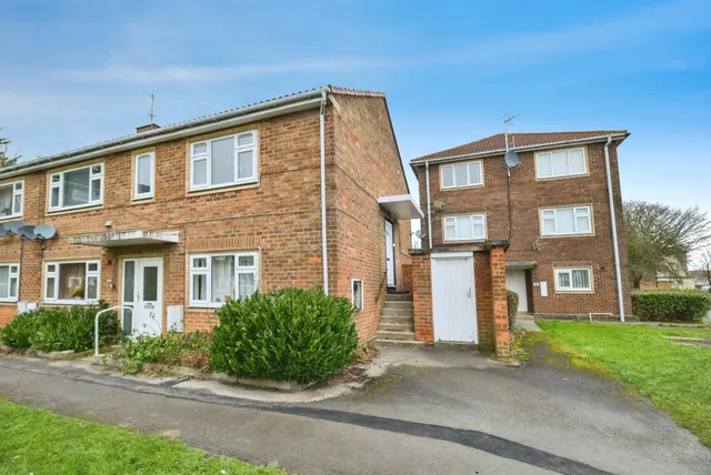 Bury Road, Newton Aycliffe, photo 1