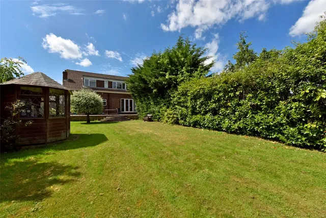 Clewer Hill Road, Windsor, SL4, photo 2