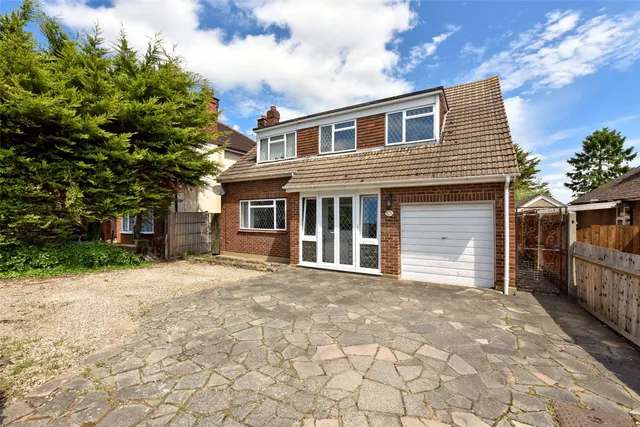 Clewer Hill Road, Windsor, SL4, photo 1