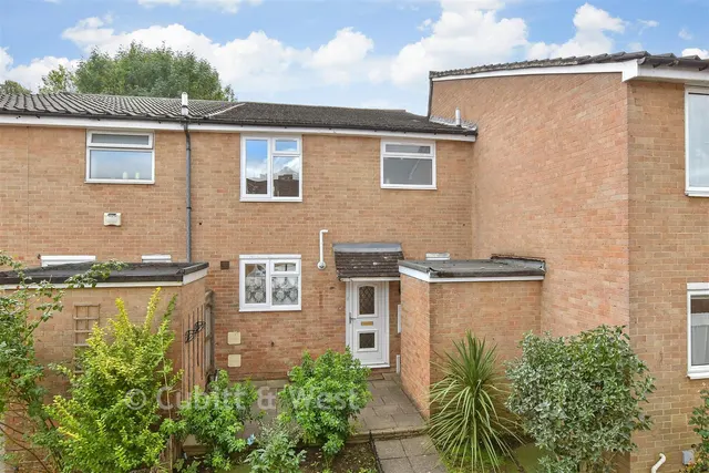 Observatory Walk, Redhill, RH1, photo 1