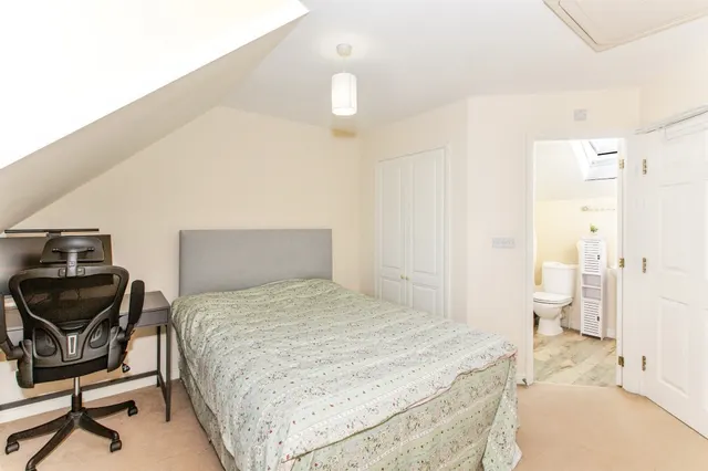 Sterling Way, Upper Cambourne, CB23, photo 3