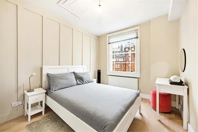 Upper Tachbrook Street, London, SW1V, photo 2