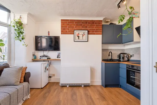 Silver Street, Taunton, TA1, photo 3