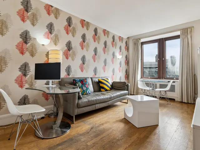 Whitehouse Apartments, London, SE1, photo 2