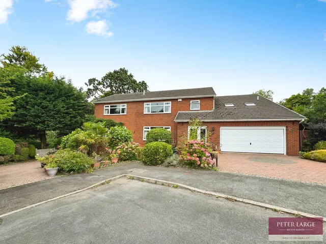 Bryn Coed, St. Asaph, Denbighshire, LL17 0DQ, photo 1