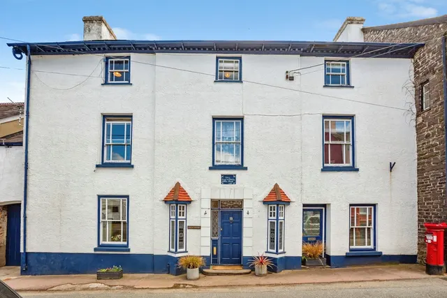 Church Street, Llangadog, SA19, photo 1