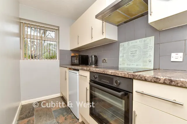 Dale Road, Purley, CR8, photo 3