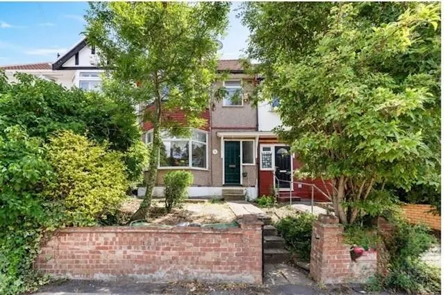 Photo 2 — Clayhill Crescent, London, SE9 4JB