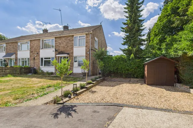 Beechfield, Kings Langley, WD4, photo 3