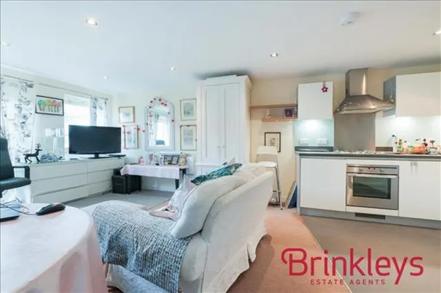 Cork House, Wimbledon Park, photo 3