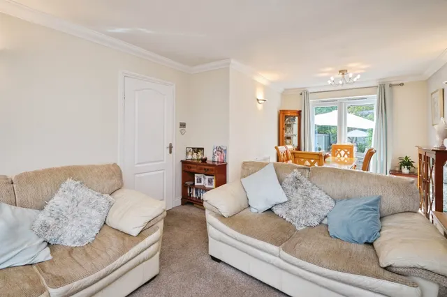 Packington Avenue, Shard End, B34, photo 3