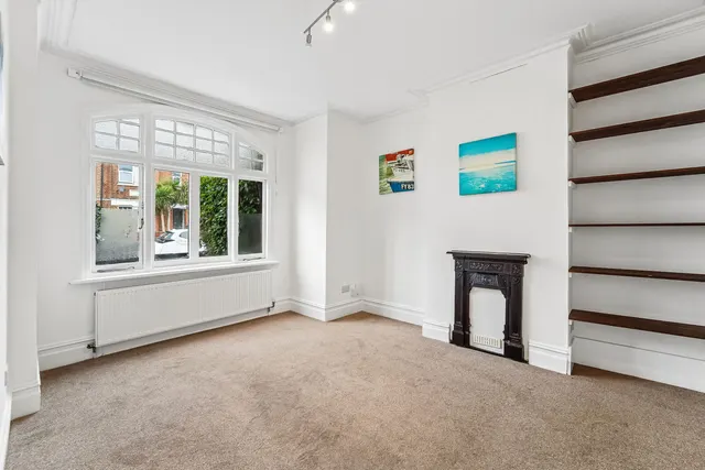 Kingston Road, Raynes Park, SW20, photo 2